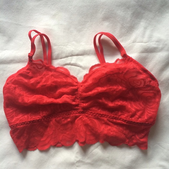 NWOT VS Pink red all over lace unlined bralette
