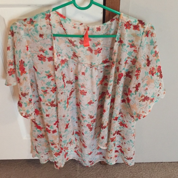 Cardigan, super cute!