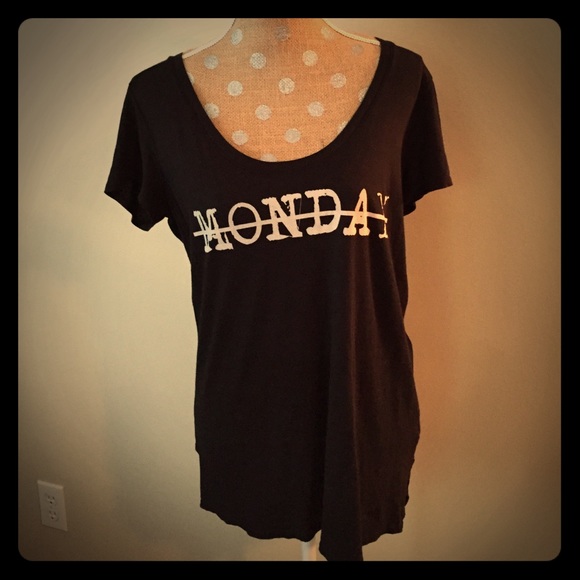 Signorelli Tops - MONDAY black tee