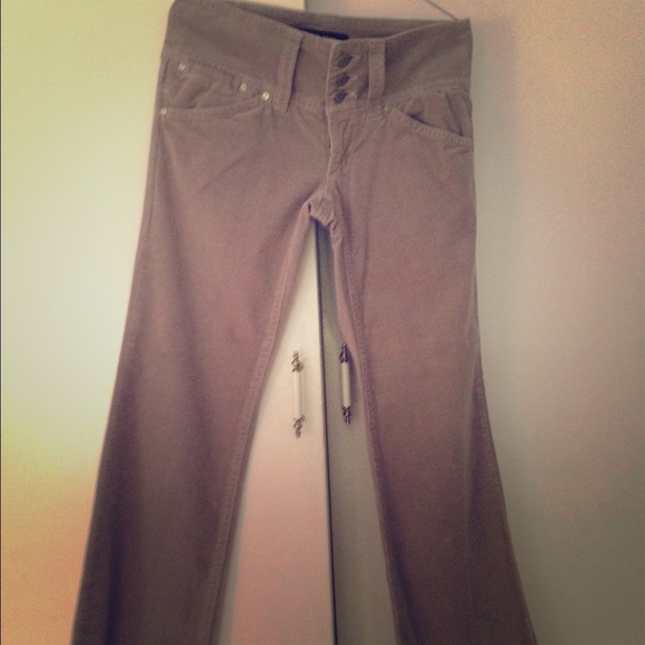 Billie blues chords. Mint condition.