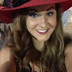 Meet your Posher, Robin