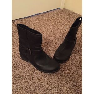 Ladies Boots