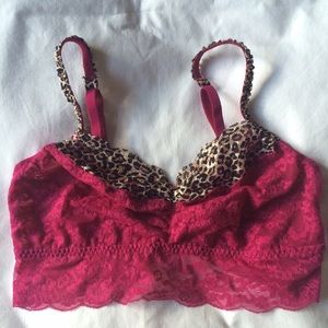 NWOT VSPINK berry colored & cheetah print bralette