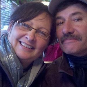 Meet your Posher, Robin