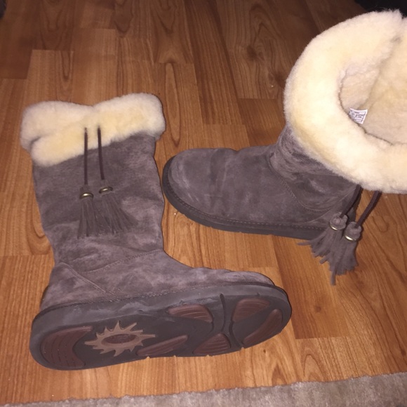 Ugg Plumdale Tassle Boot