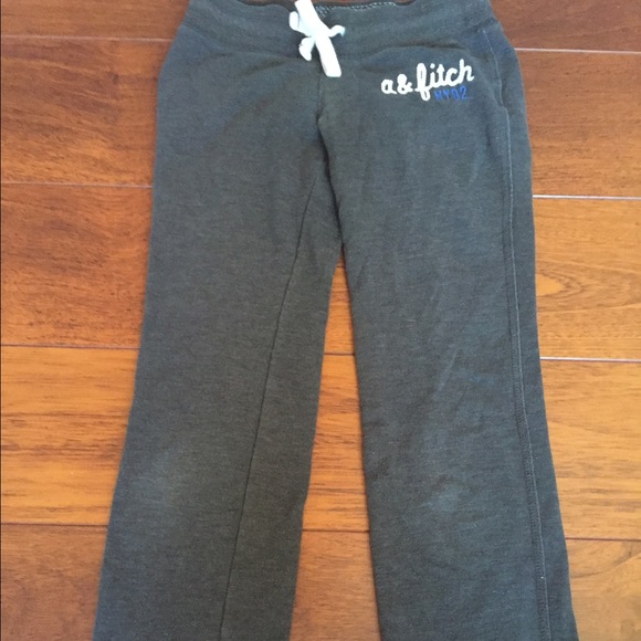 Grey Abercrombie and Fitch kids yoga pants