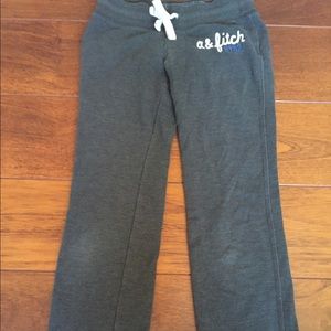 Grey Abercrombie and Fitch kids yoga pants