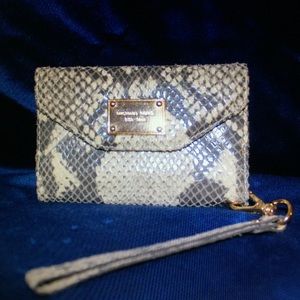 Michael Kors Snakeskin iPhone 4/4s Wristlet