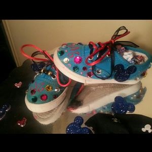 Mickey Mouse toddler shoes