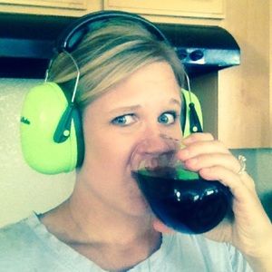 Meet your Posher, Joelle