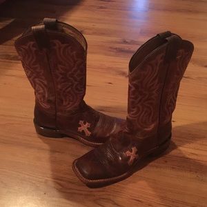 Tony Lama Trade with Hailey 😍