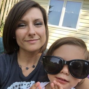 Meet your Posher, Mindy