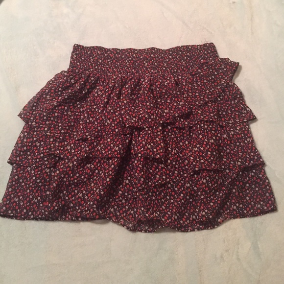 Ruffled, tiered, floral mini skirt