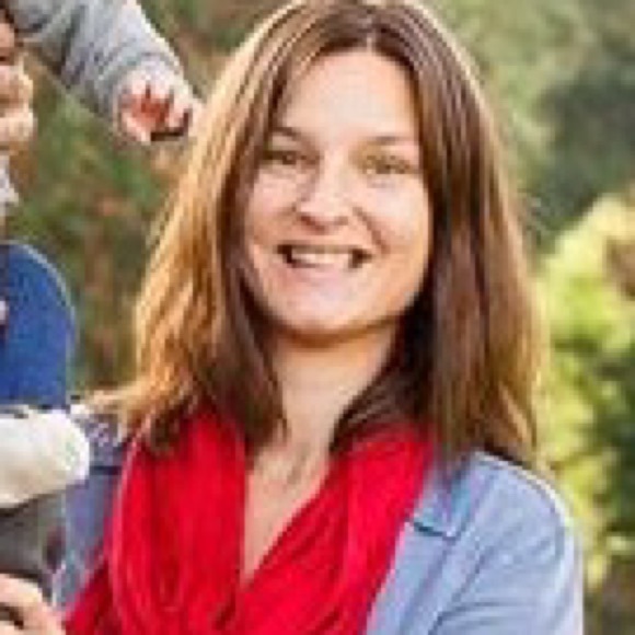 Meet your Posher, Megan - Picture 1 of 1
