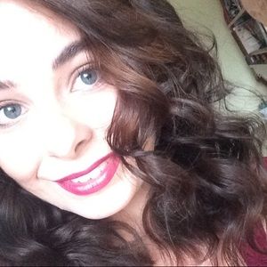 Meet your Posher, Sabrina