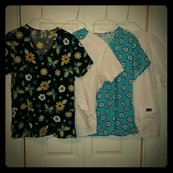 Bundle 4 Scrub Shirts and 1 under shirt