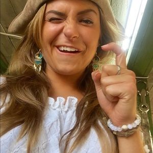 Meet your Posher, Sarah