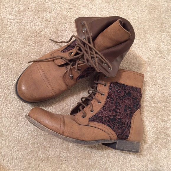Brown combat boots with lace detail