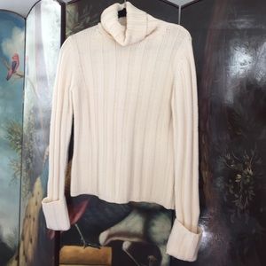 Rib knit turtleneck