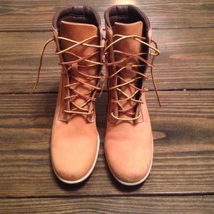 Lady Timberland high heel boots size 7M