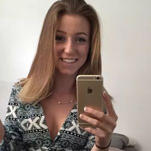 Meet your Posher, Tia