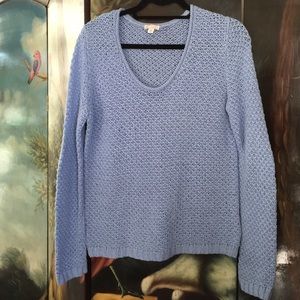 V neck pullover