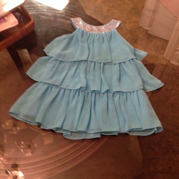 Dresses & Skirts - Girls Sleeveless dress