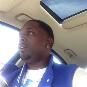 Meet your Posher, Travis