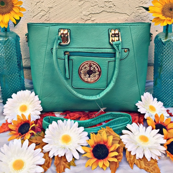 Boutique Handbags - Mint Winds Handbag