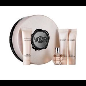 Viktor & Rolf flower bomb sample gift set