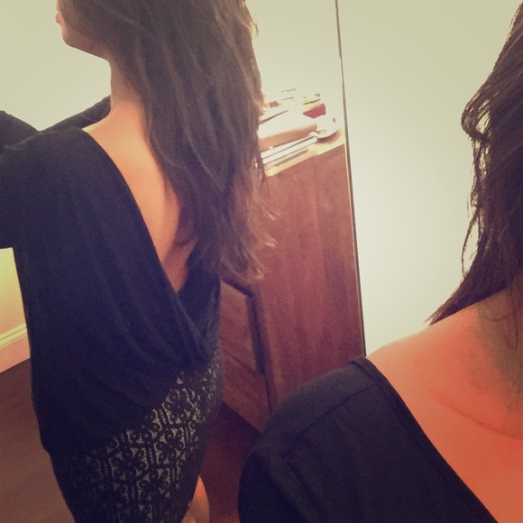 Backless long sleeve top