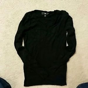 Black v neck mossimo sweater