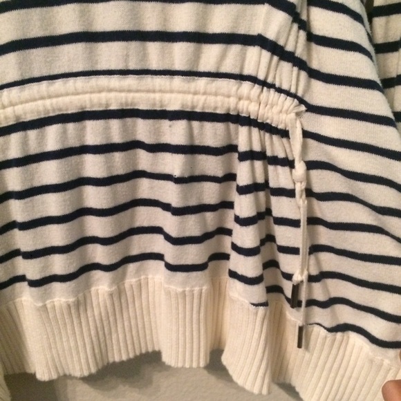 GUESS cardigan - Picture 3 of 4