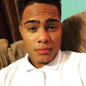 Meet your Posher, Javier