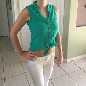 Used Tie Up Sleeveless Blouse from PacSun Size M