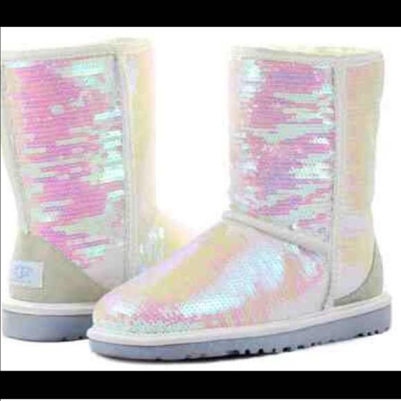 ISO NEED THESE UGGS - Picture 3 of 3