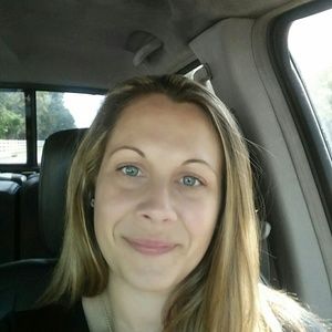 Meet your Posher, Laurel