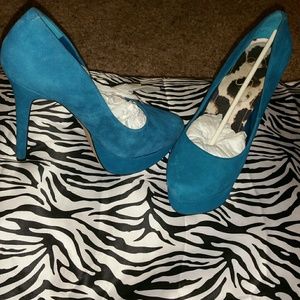 Jessica Simpson Blue Suede heels