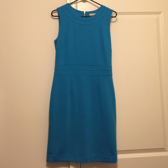 Banana Republic dress w gold zipper down the back