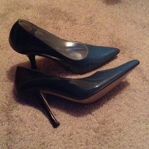 Pointy high heels