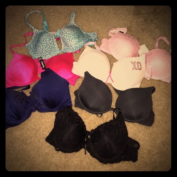 7 bras!