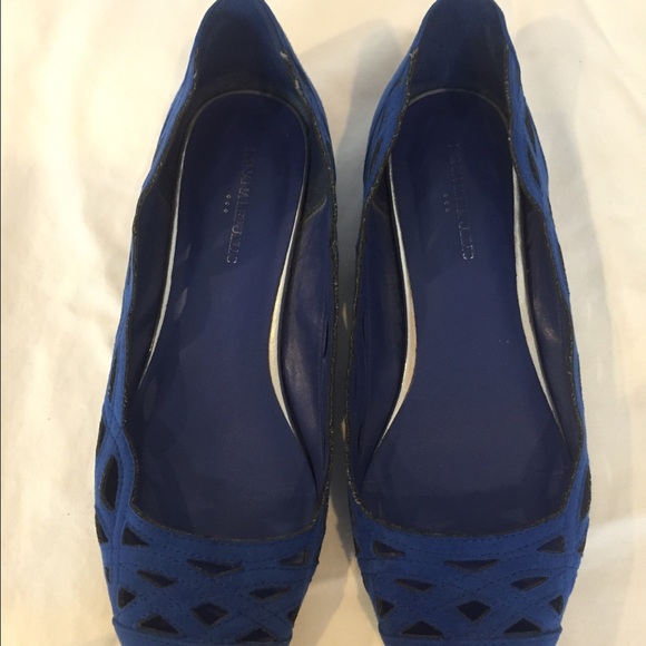 Cobalt blue Banana Republic flats - Picture 2 of 4