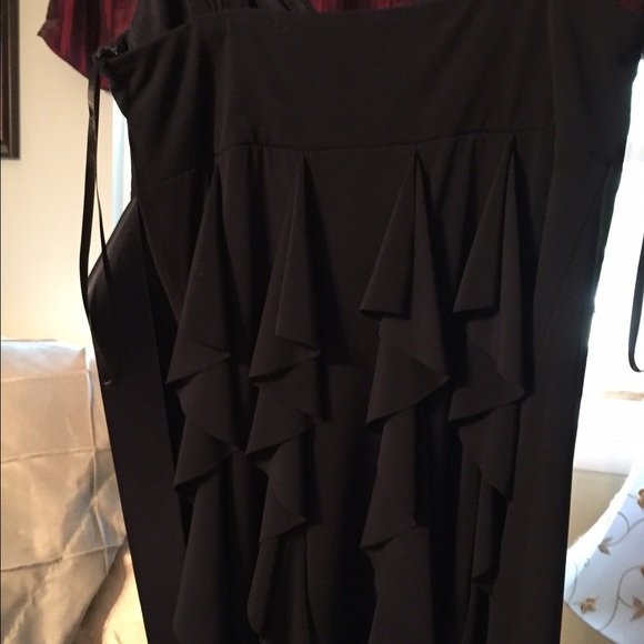 Navy Blue Dress - Picture 2 of 4