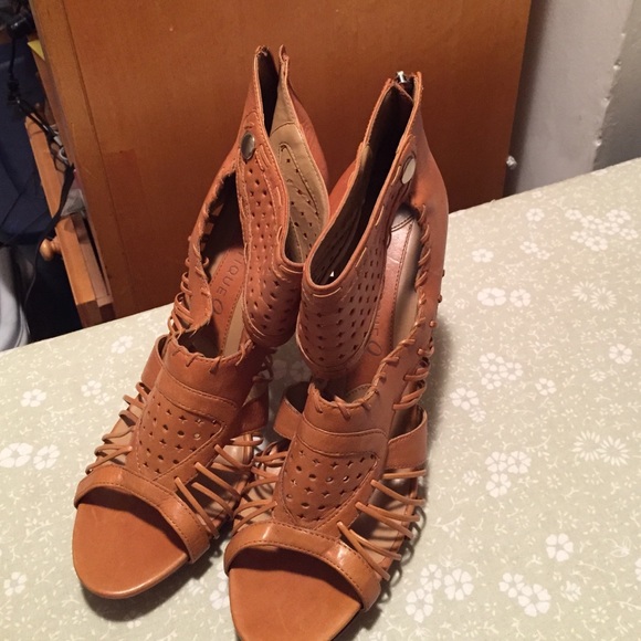 Shoes