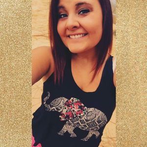 Meet your Posher, Taylor