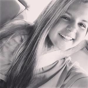 Meet your Posher, Emmalynn