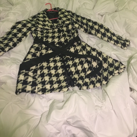 Charlotte Russe M Pea Coat