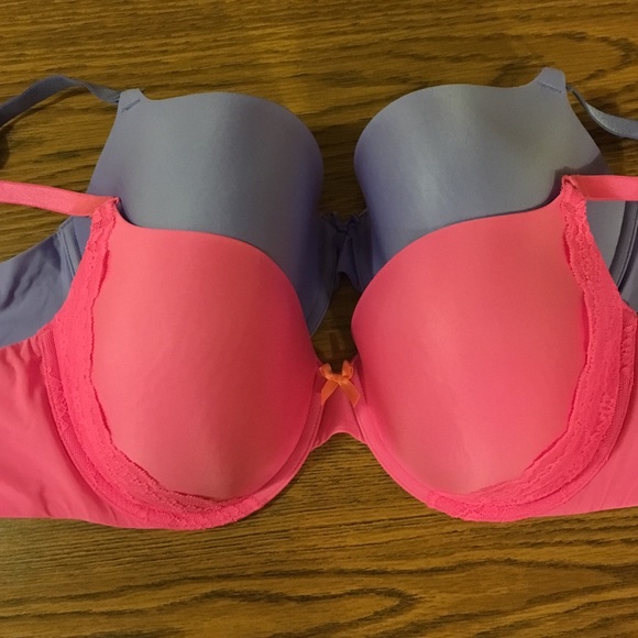 2 Victoria's Secret size 36DD body no push up bra
