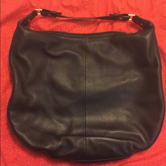 SOLD!!!! Authentic Tory Burch Amanda Hobo bag - Picture 3 of 4