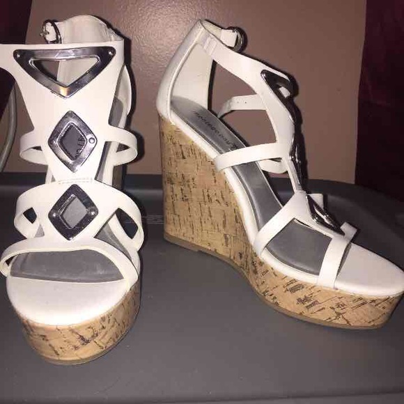 Wedges size 7